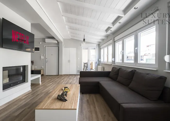 Niraya Residence, The Luxury * Soluň