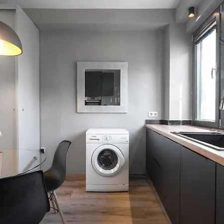 Niraya Residence, The Luxury Apartamento